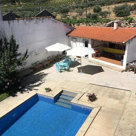 Casa Da Roseira - Valpacos Bed & Breakfast Vassal ภายนอก รูปภาพ