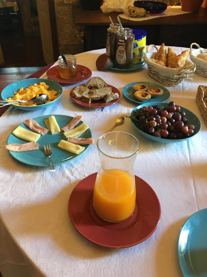 Casa Da Roseira - Valpacos Bed & Breakfast Vassal ภายนอก รูปภาพ
