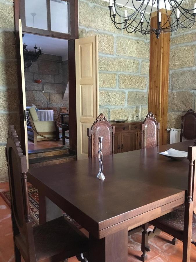 Casa Da Roseira - Valpacos Bed & Breakfast Vassal ภายนอก รูปภาพ